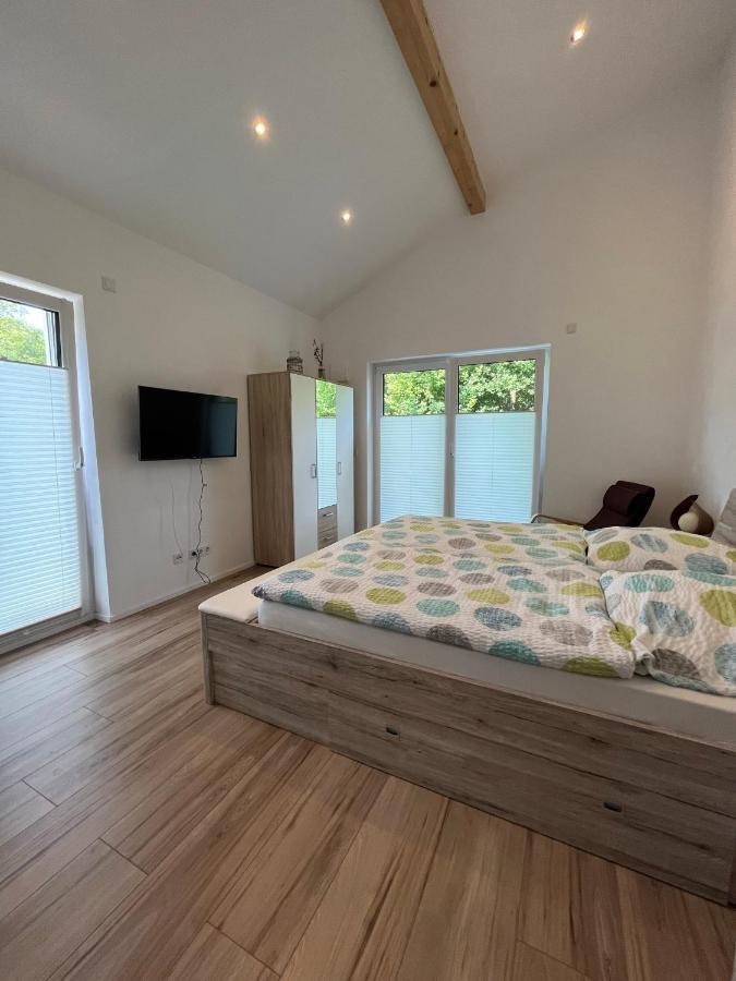Ferienwohnung "Moseltraum" Ensch ภายนอก รูปภาพ