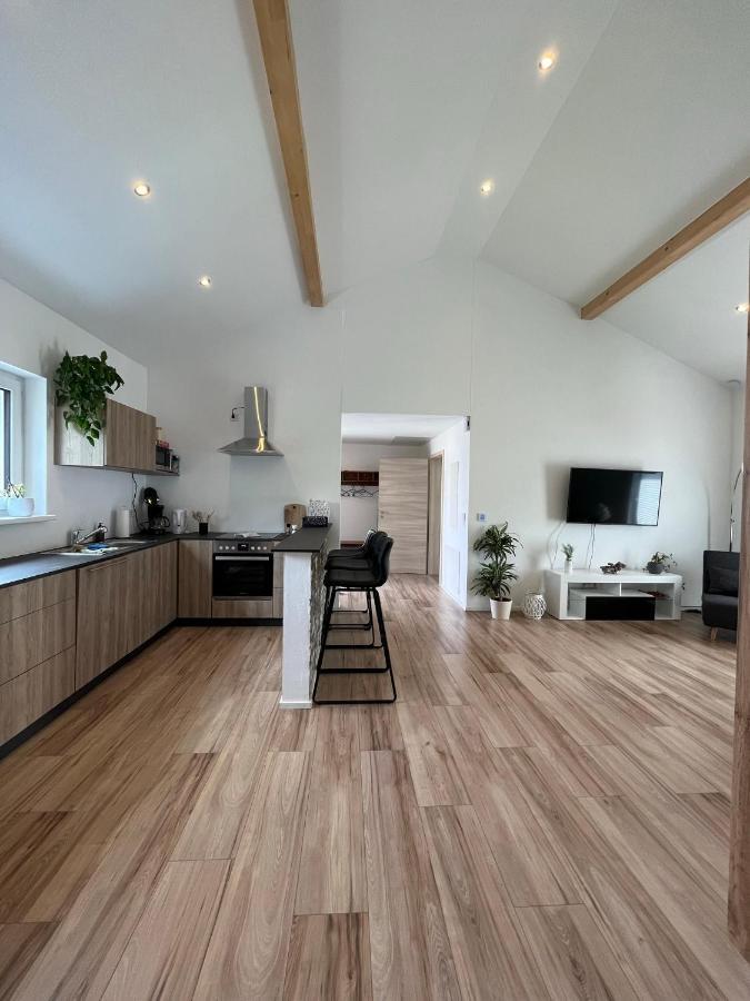 Ferienwohnung "Moseltraum" Ensch ภายนอก รูปภาพ